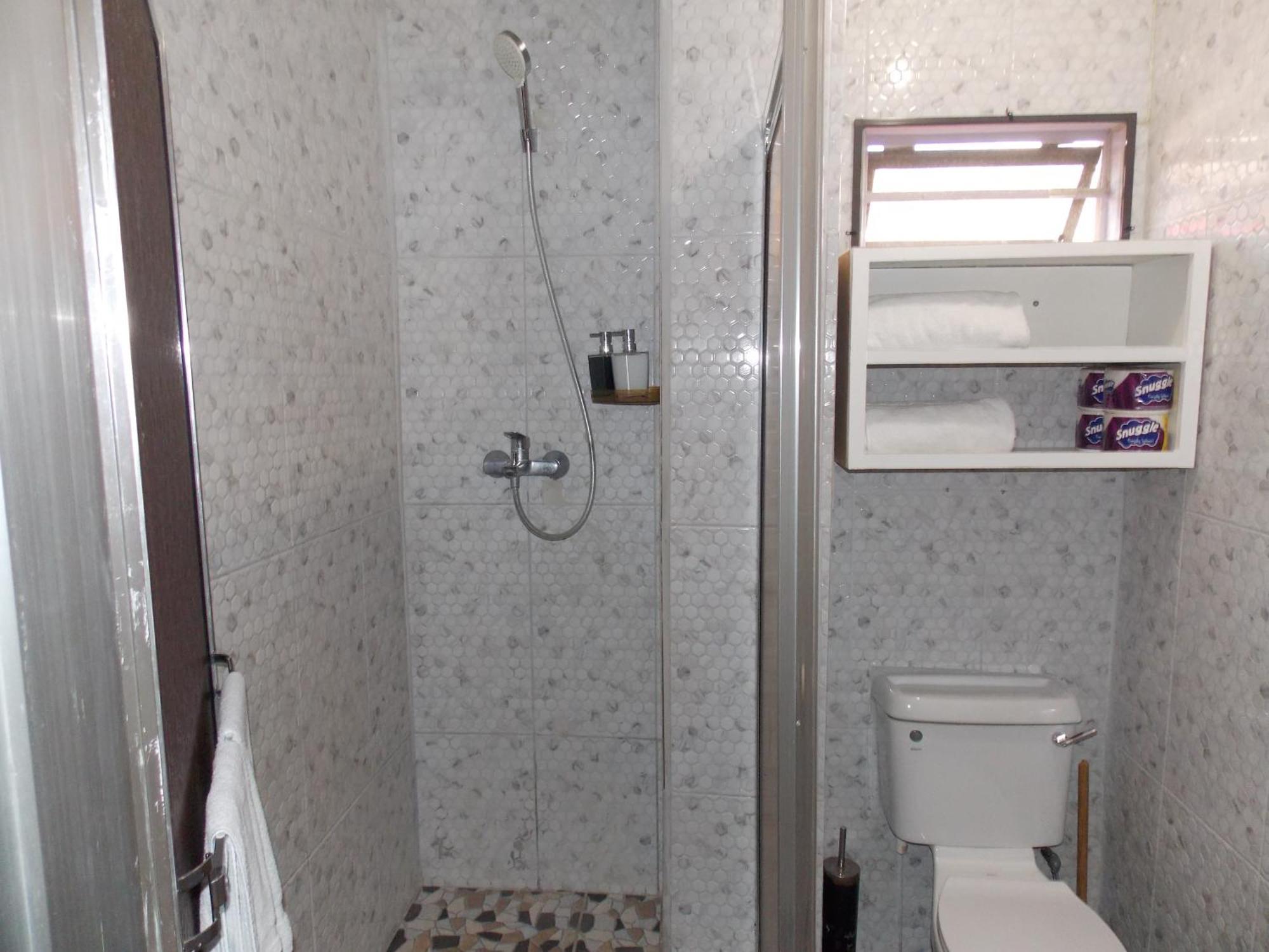 Stewart Apt- Trincity, Airport, Washer, Dryer, Office, Cable , Wifi Exterior photo